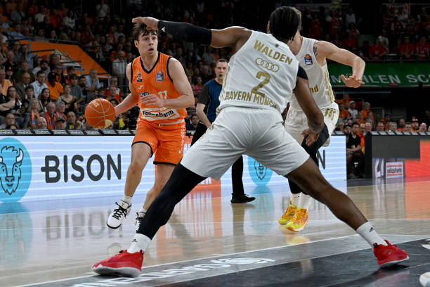 她的每一个 她的每一个